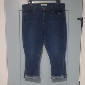 Cute Blue Women's Cuffed Capri Jeans